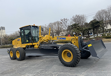 One Unit XCMG Motor Grader (215HP) GR215 Exported to Togo
